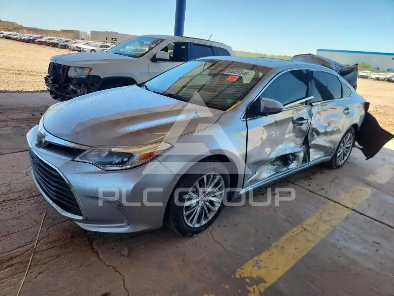 2016 Toyota AVALON фото