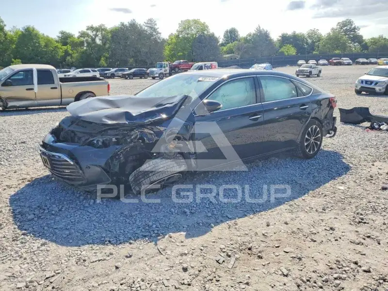2016 Toyota AVALON photo
