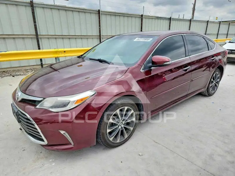 2016 Toyota AVALON photo
