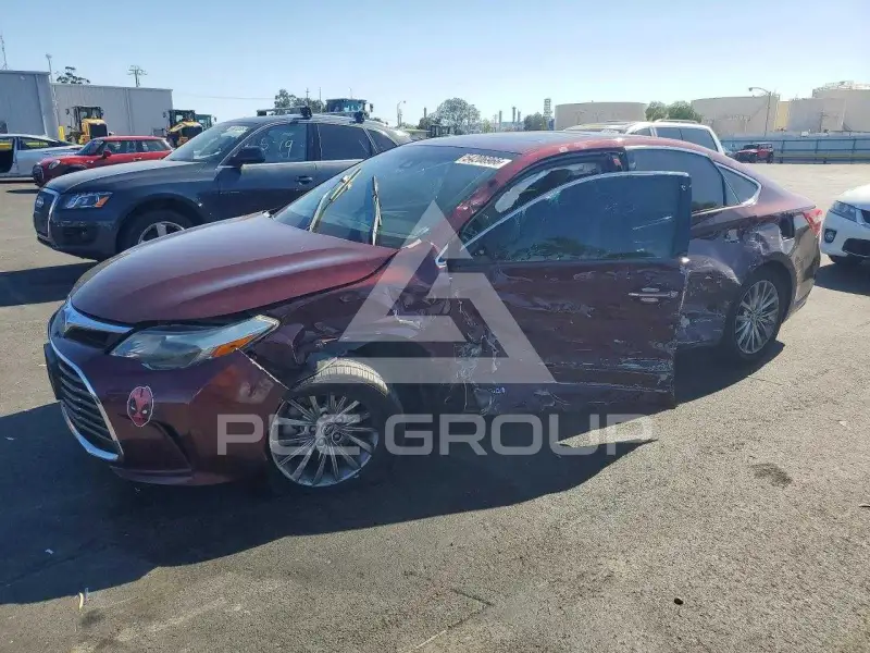 2016 Toyota AVALON photo