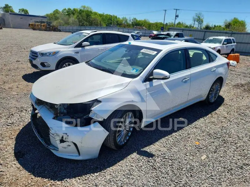 2016 Toyota AVALON photo
