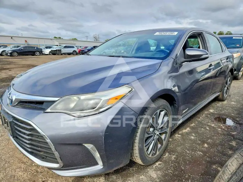 2016 Toyota AVALON photo