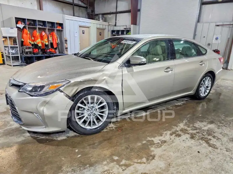 2016 Toyota AVALON photo