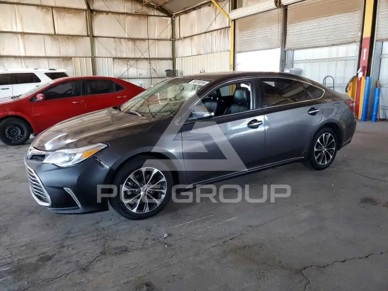 2016 Toyota AVALON photo