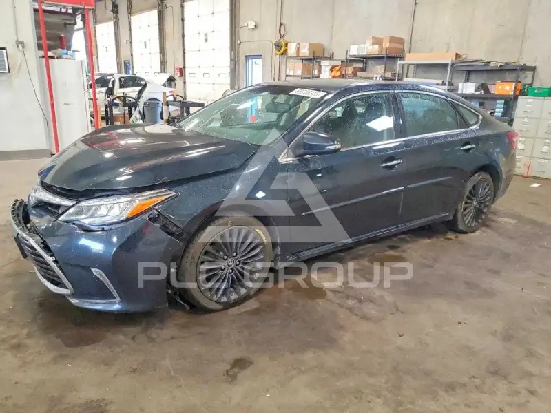 2016 Toyota AVALON photo