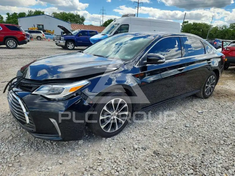2016 Toyota AVALON photo
