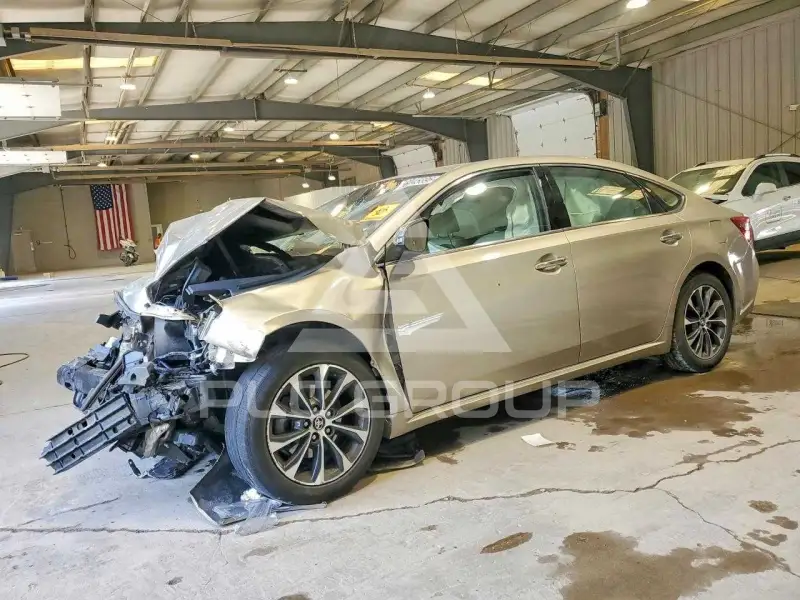 2016 Toyota AVALON фото