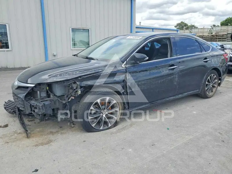 2016 Toyota AVALON photo