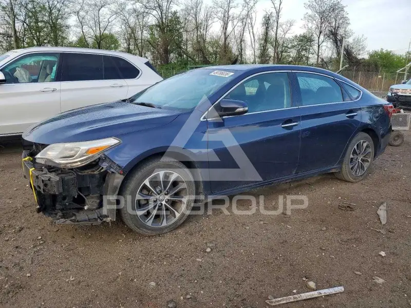 2016 Toyota AVALON photo