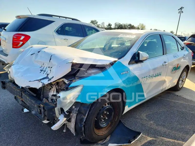 2016 Toyota CAMRY фото
