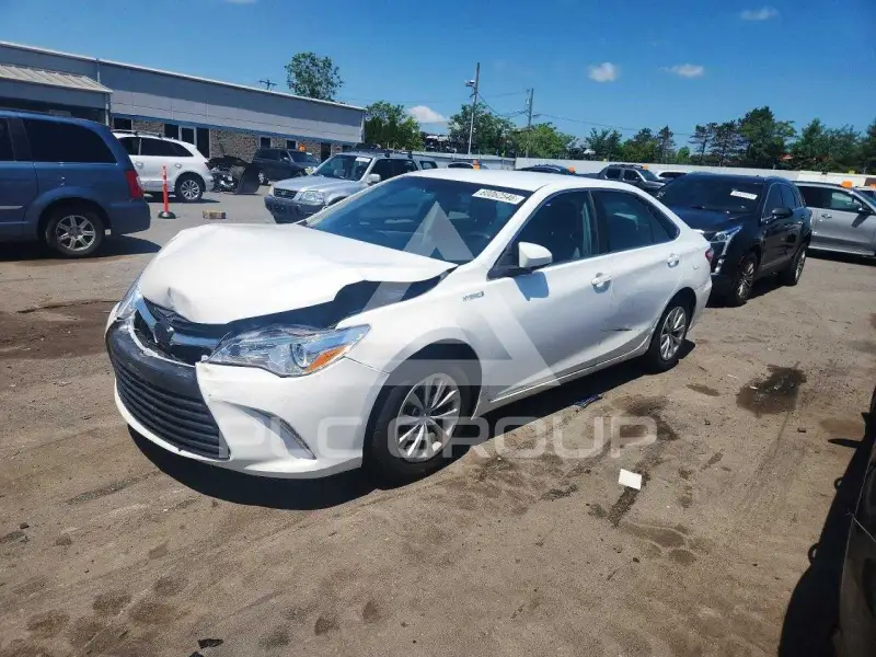 2016 Toyota CAMRY фото