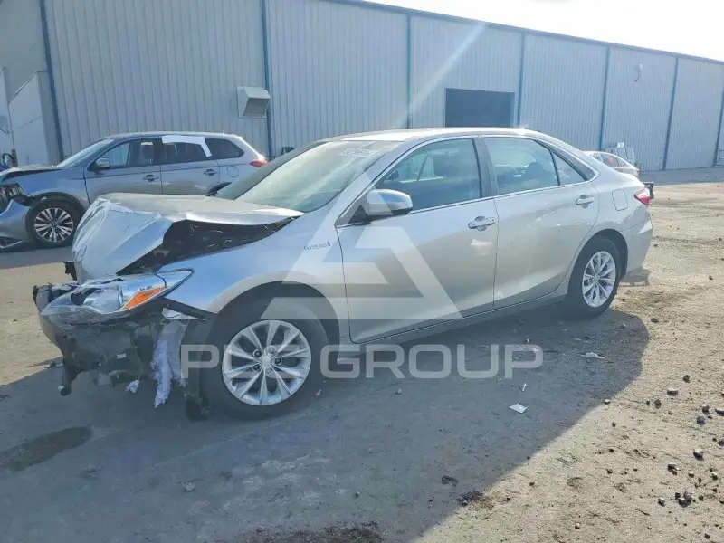 2016 Toyota CAMRY фото