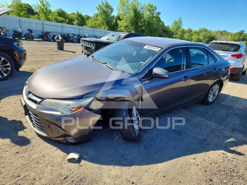 2016 Toyota CAMRY фото