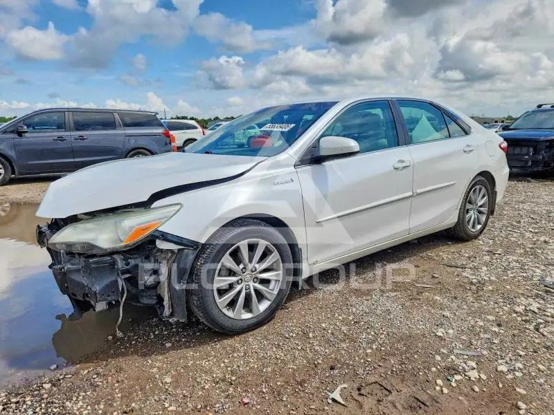 2016 Toyota CAMRY photo