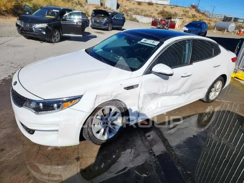 2016 KIA Optima фото