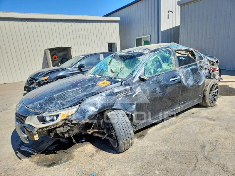 2016 KIA Optima фото