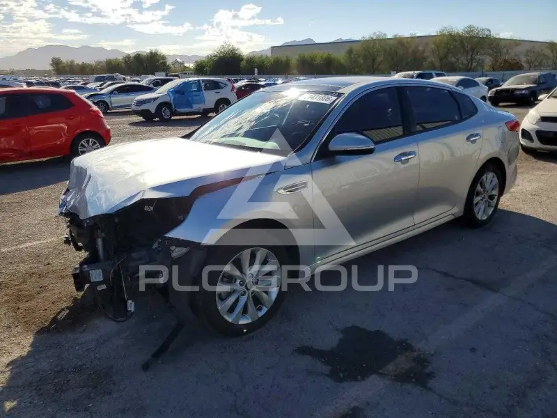 2016 KIA Optima фото