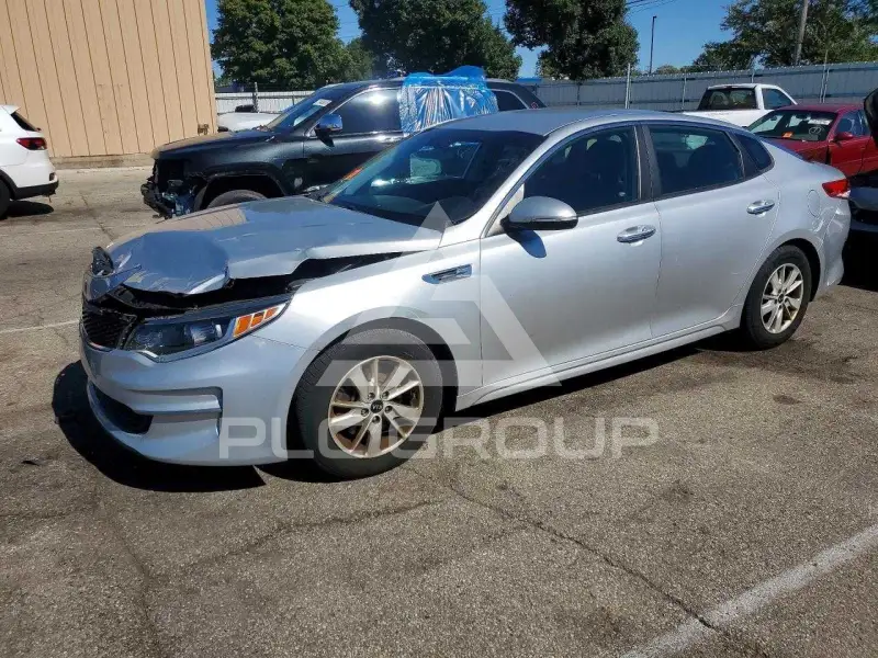 2016 KIA Optima photo