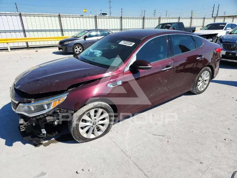2016 KIA Optima фото