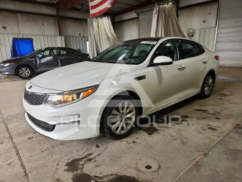 2016 KIA Optima фото