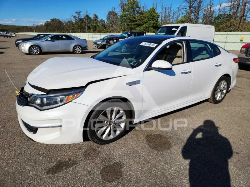 2016 KIA Optima фото