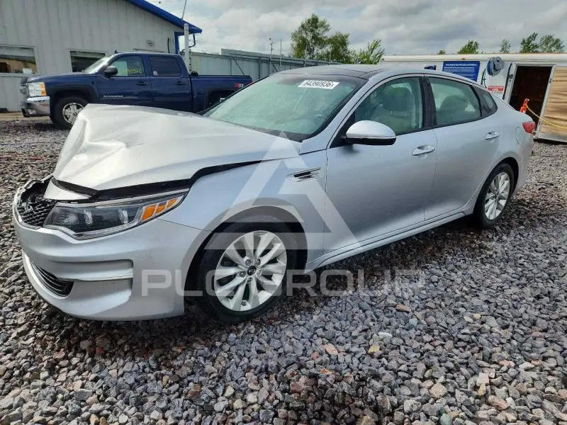 2016 KIA Optima фото
