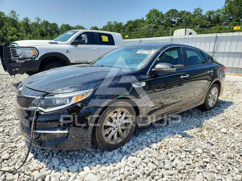 2016 KIA Optima фото