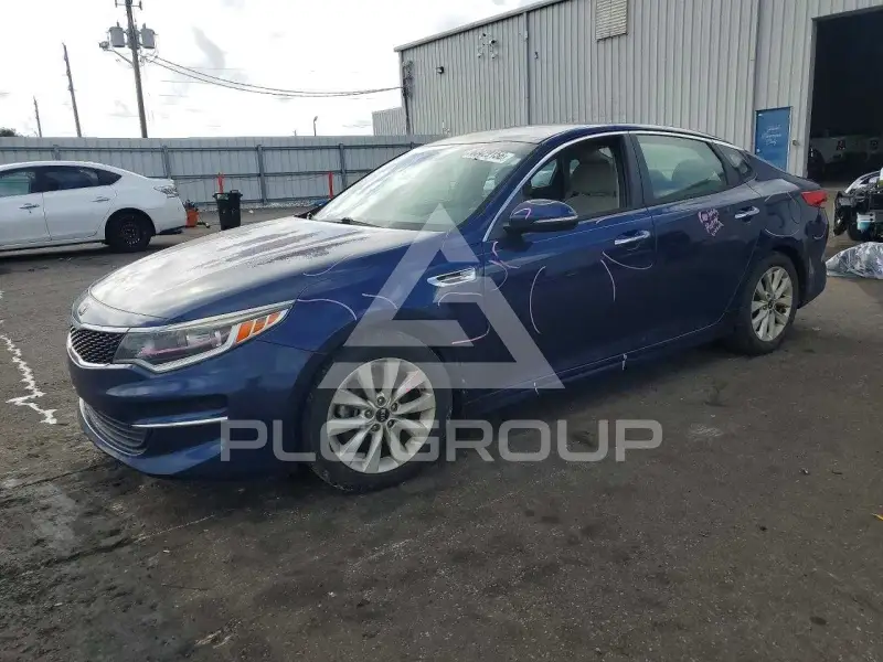 2016 KIA Optima фото