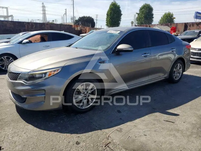 2016 KIA Optima фото