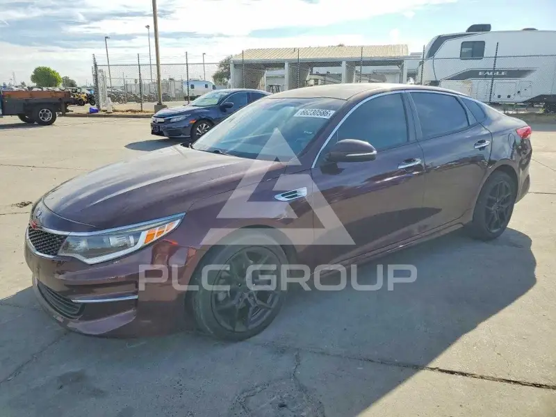 2016 KIA Optima photo