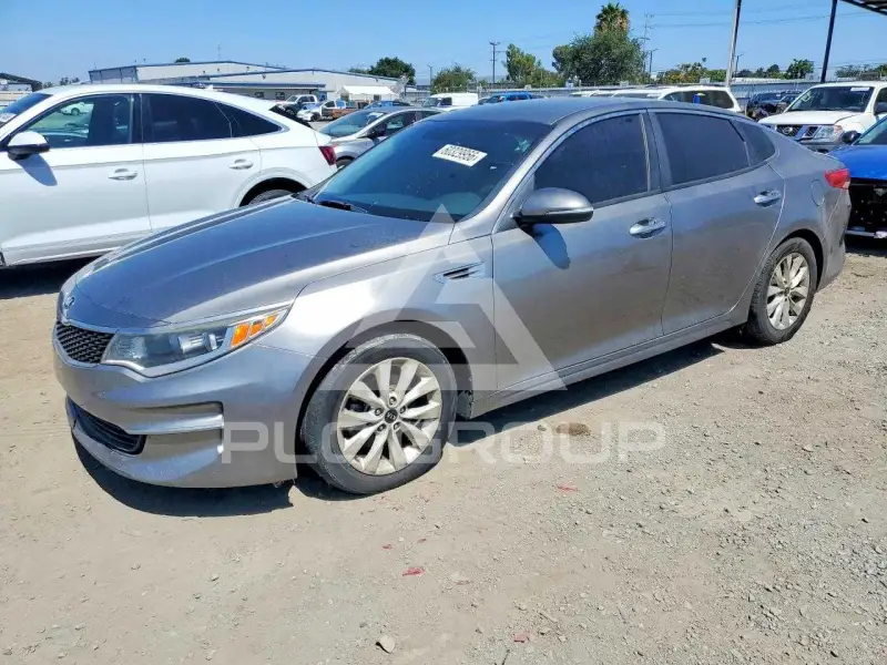 2016 KIA Optima фото
