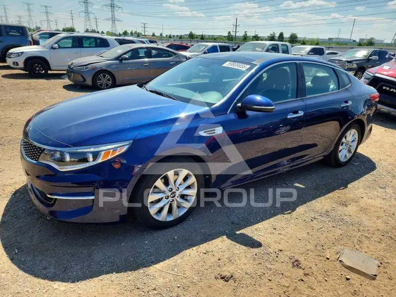 2016 KIA Optima photo