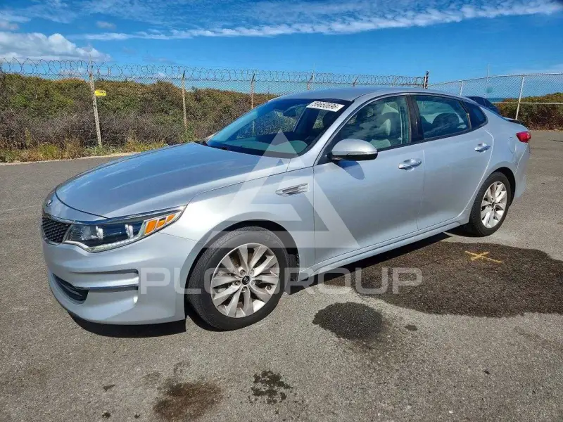 2016 KIA Optima фото
