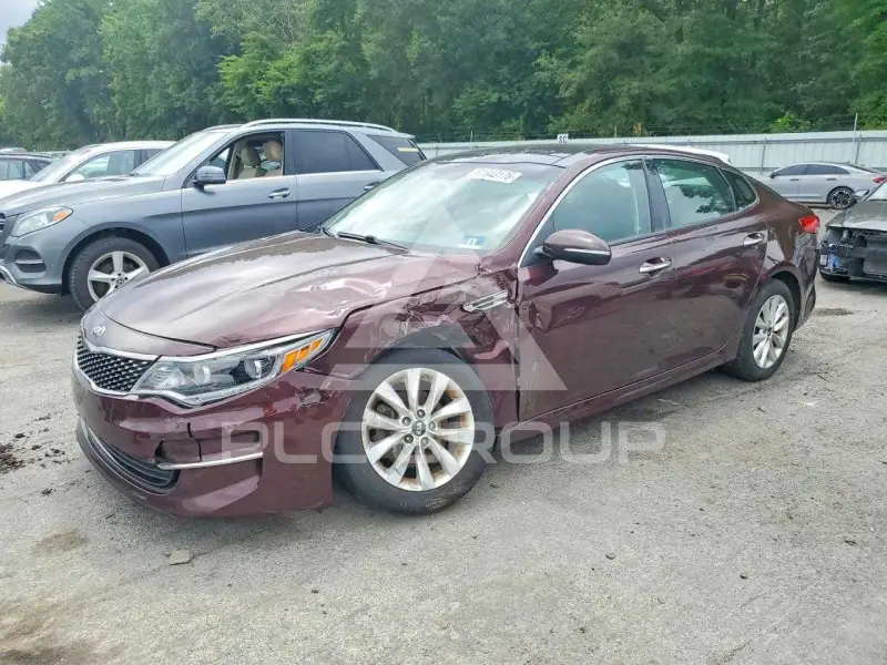 2016 KIA Optima фото