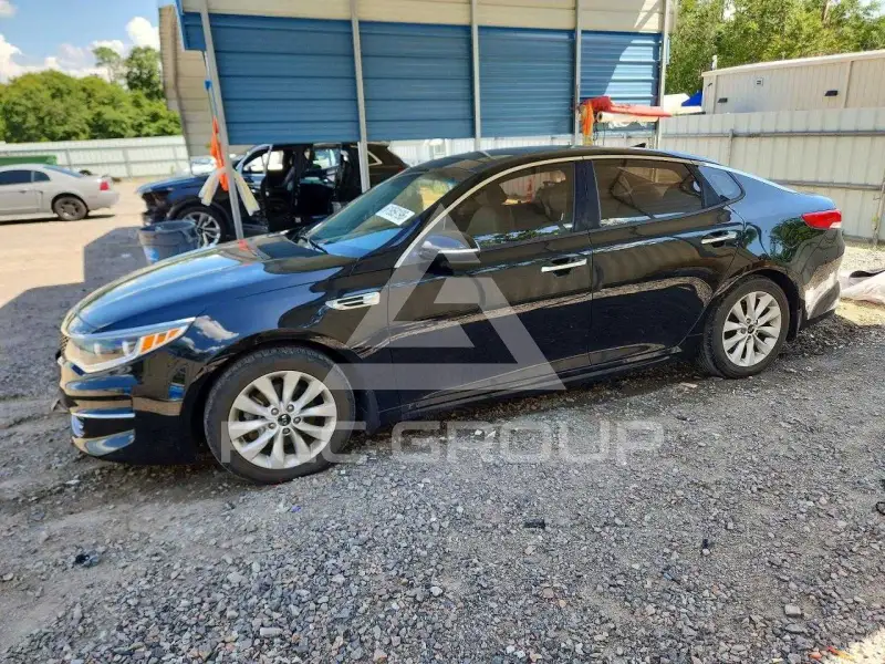 2016 KIA Optima фото