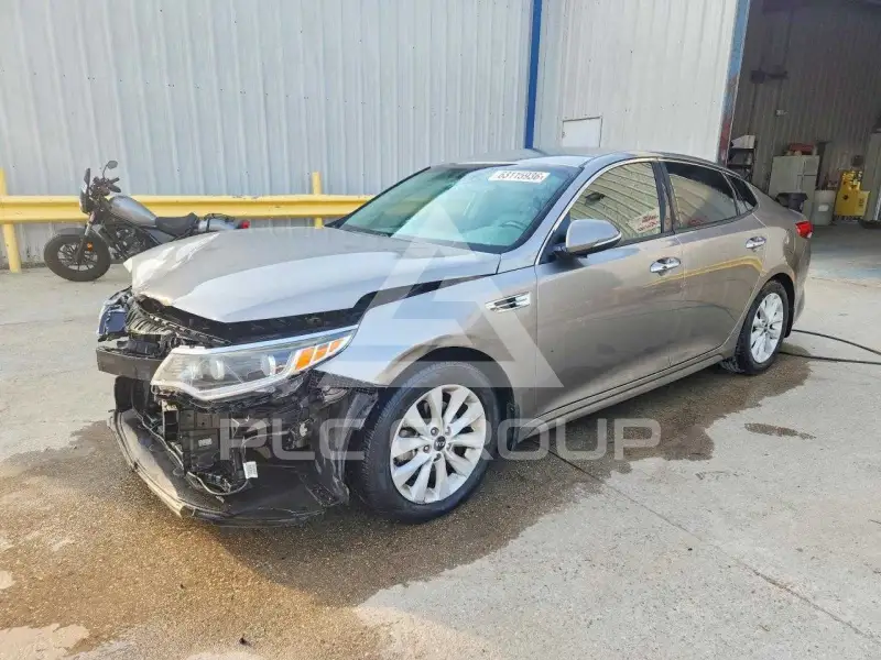 2016 KIA Optima photo
