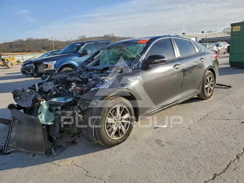 2016 KIA Optima photo