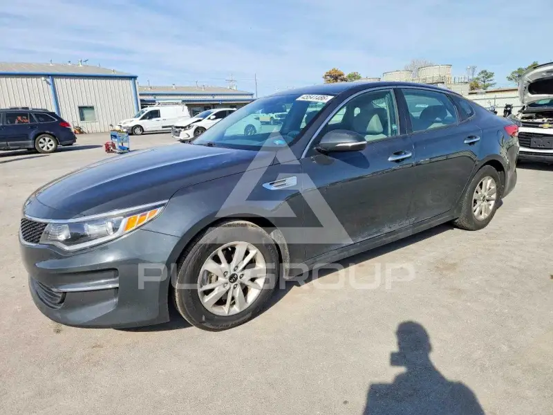 2016 KIA Optima photo