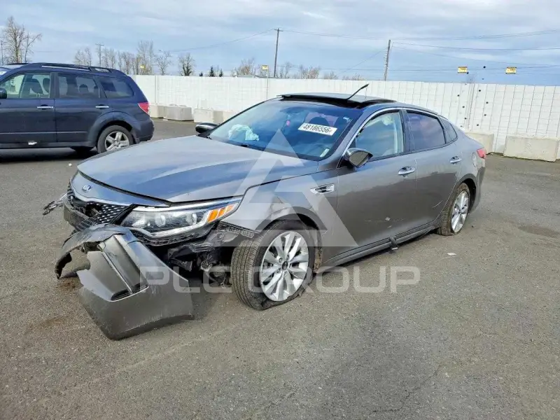 2016 KIA Optima фото