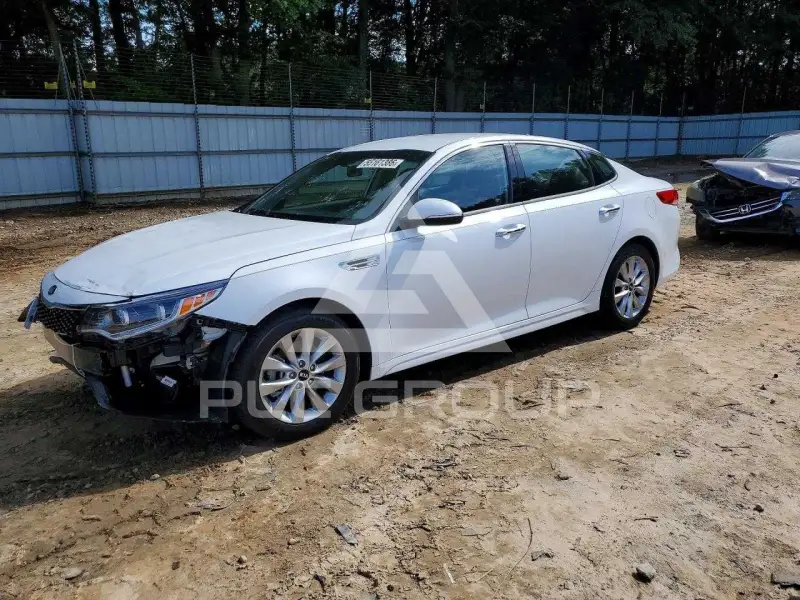 2016 KIA Optima photo