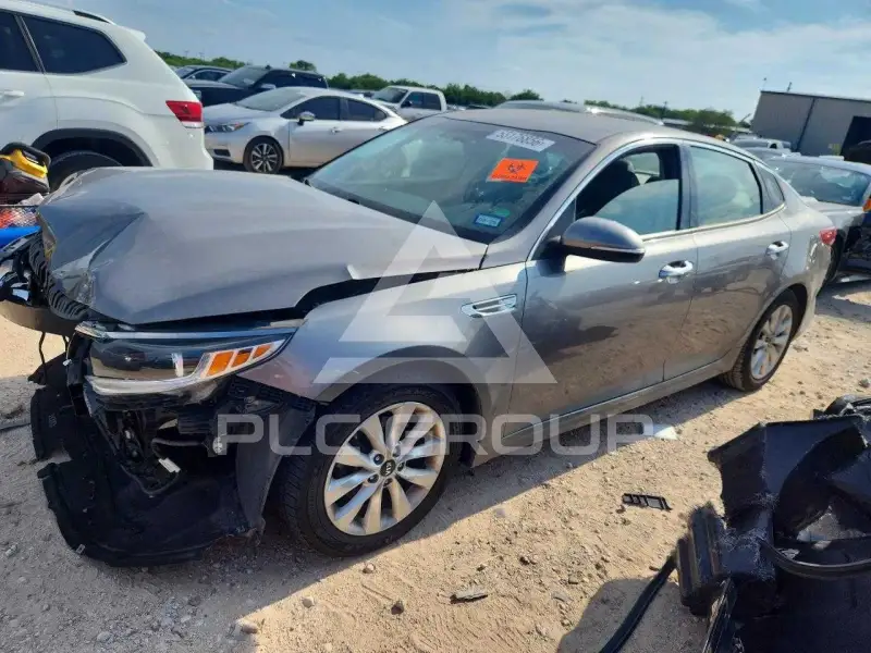 2016 KIA Optima photo