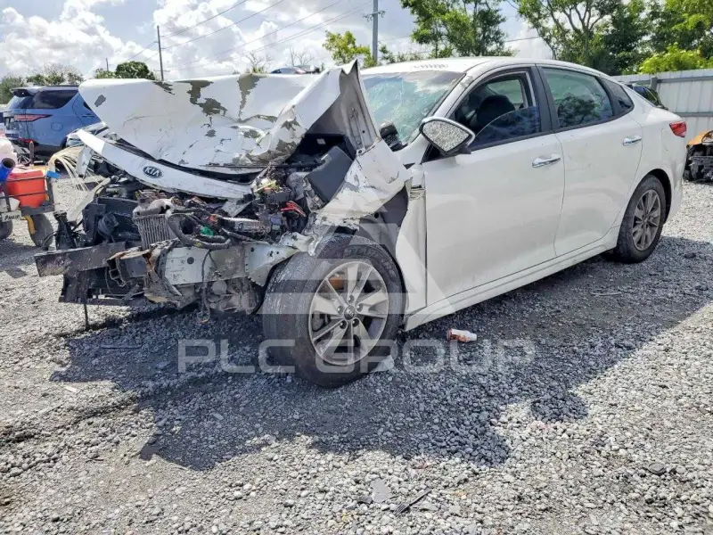 2016 KIA Optima photo