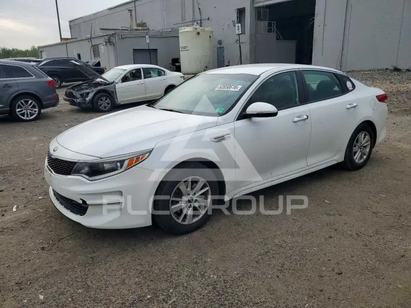 2016 KIA Optima photo