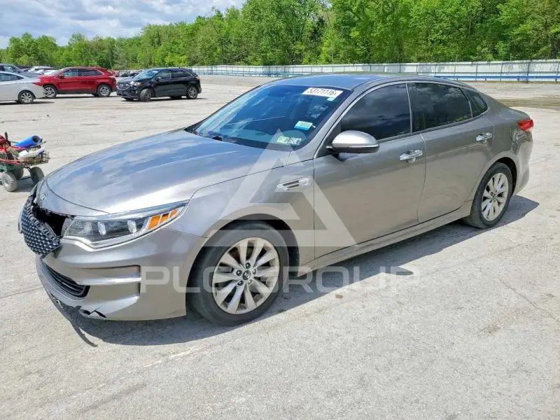 2016 KIA Optima фото