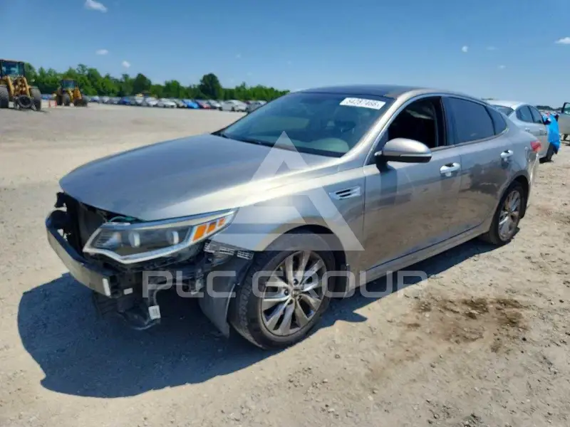 2016 KIA Optima фото