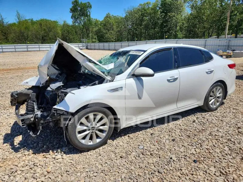 2016 KIA Optima фото