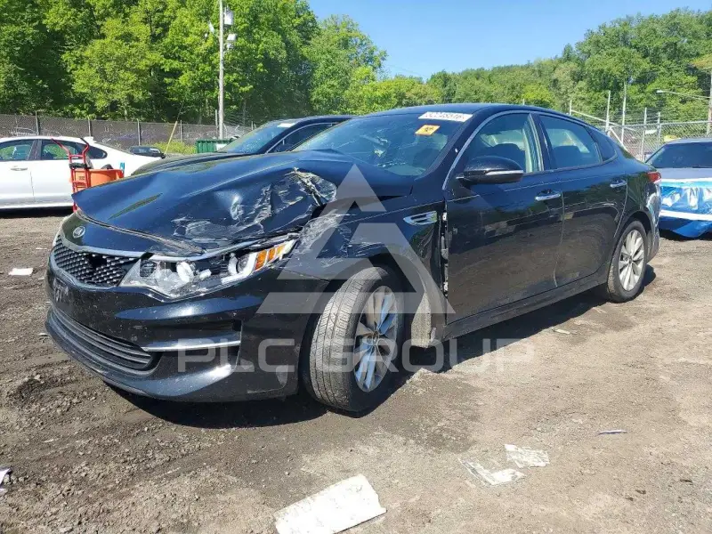 2016 KIA Optima photo