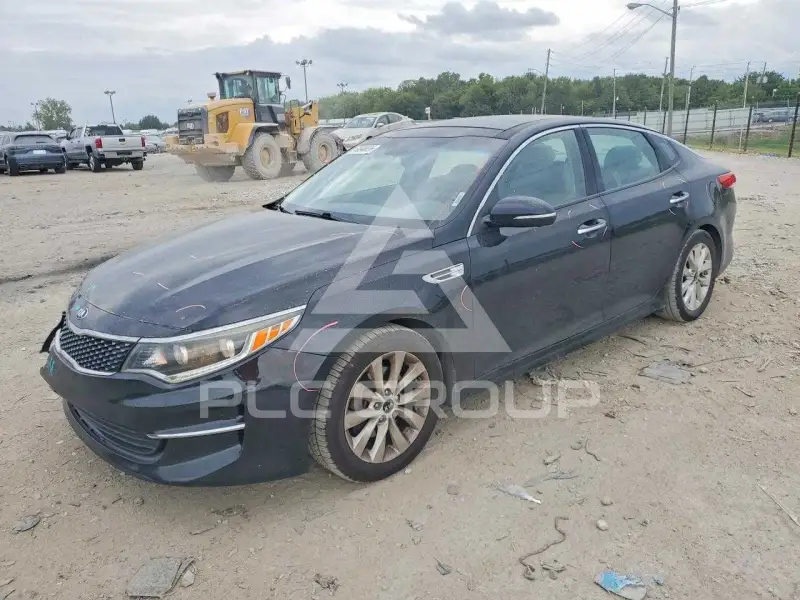 2016 KIA Optima photo