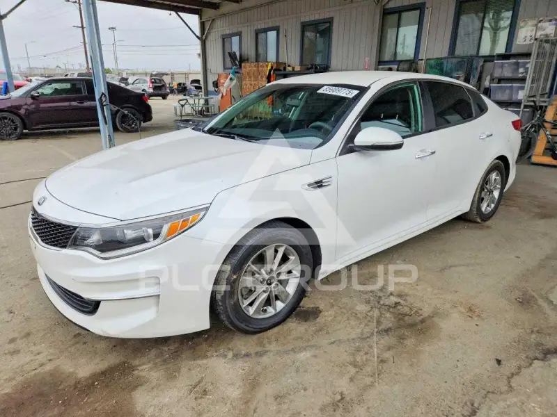 2016 KIA Optima photo