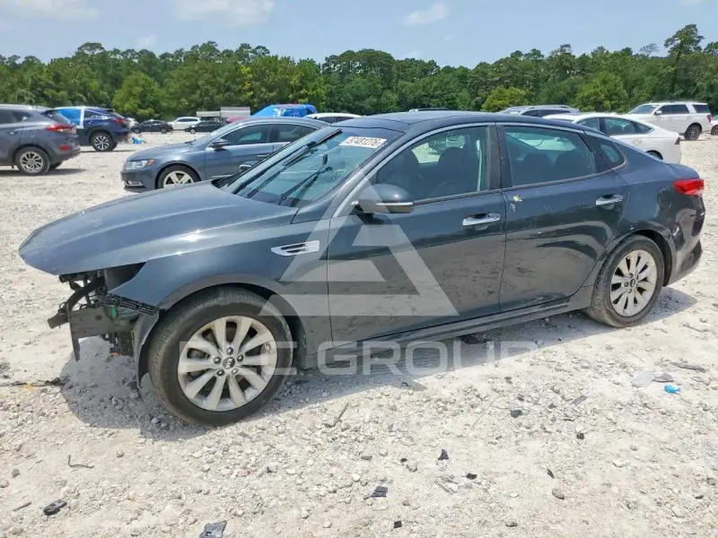 2016 KIA Optima photo